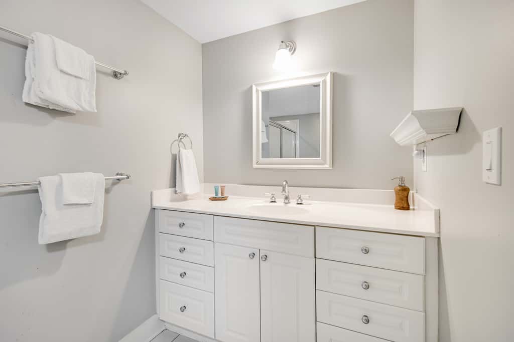 6th Floor Welcoming Condo At Waterscape 490 Feet Of Private Beach