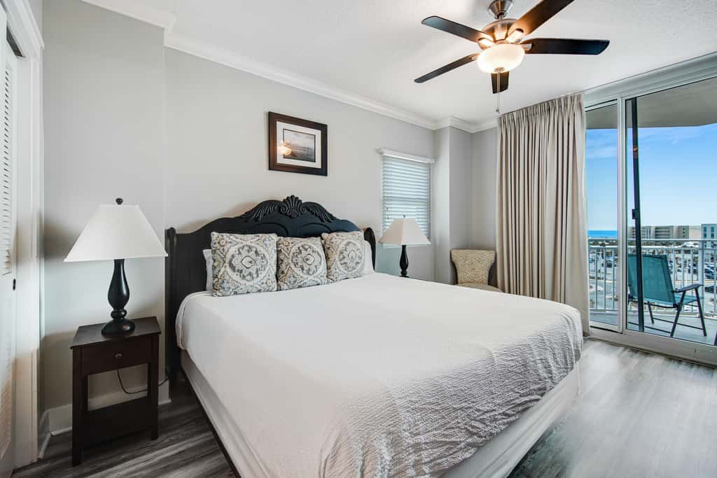 6th Floor Welcoming Condo At Waterscape 490 Feet Of Private Beach