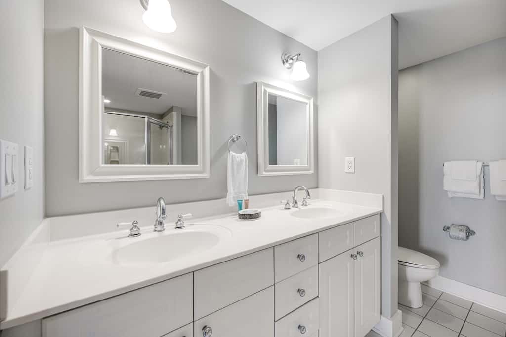 6th Floor Welcoming Condo At Waterscape 490 Feet Of Private Beach