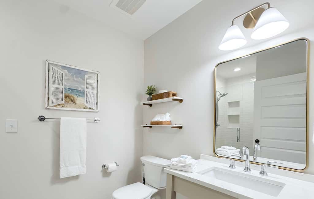 New Modern Baths! Top Floor 30A Family Condo,Private Beach Access, Resort Pool