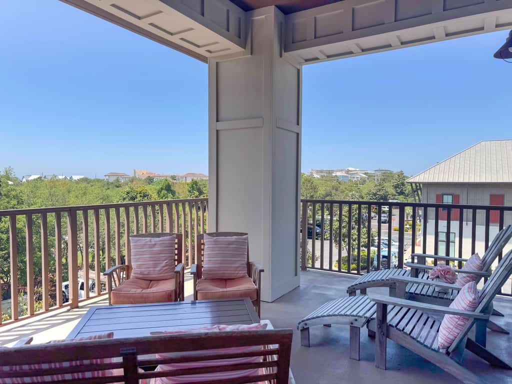 Redfish Village, sleeps 10, 3BR with Bunk, Private Beach & Breezeway - Snowbirds Welcome