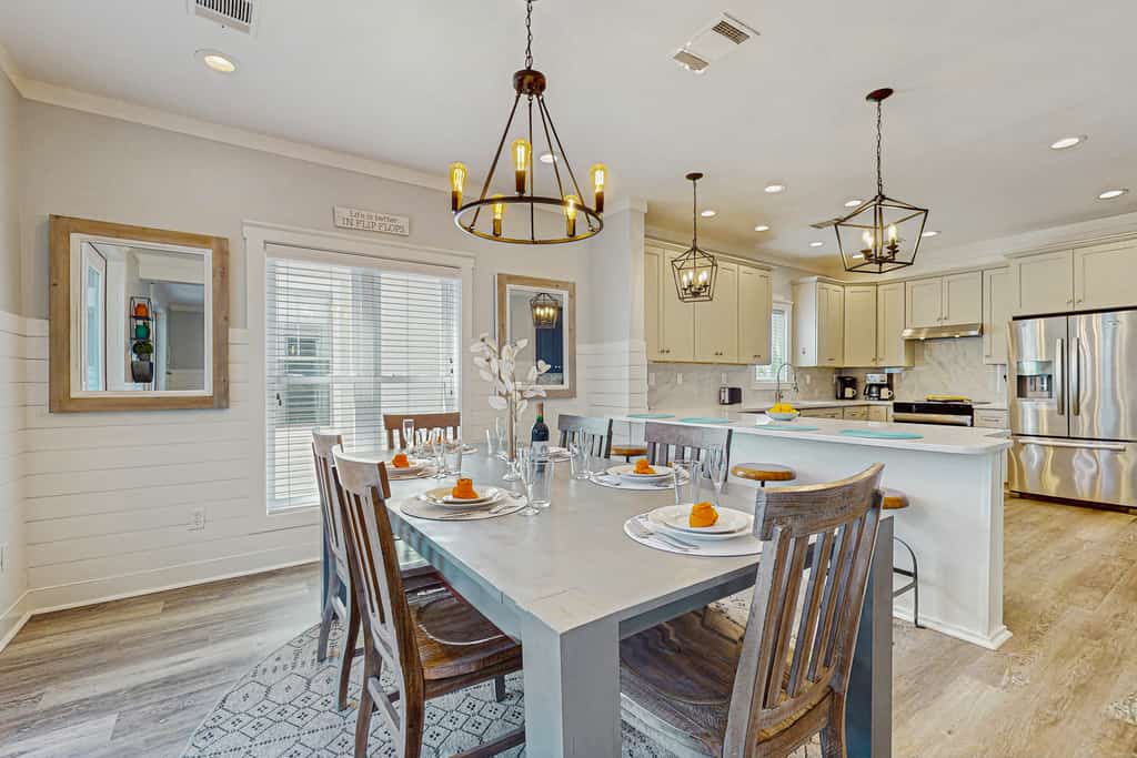 Beautiful Home S of 30a, By Gulf, Beaches, Pool, & Dune Lakes