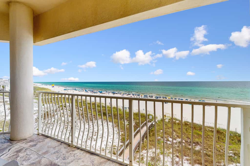 Gulf-front view & spacious condo with wraparound balcony & pickleball