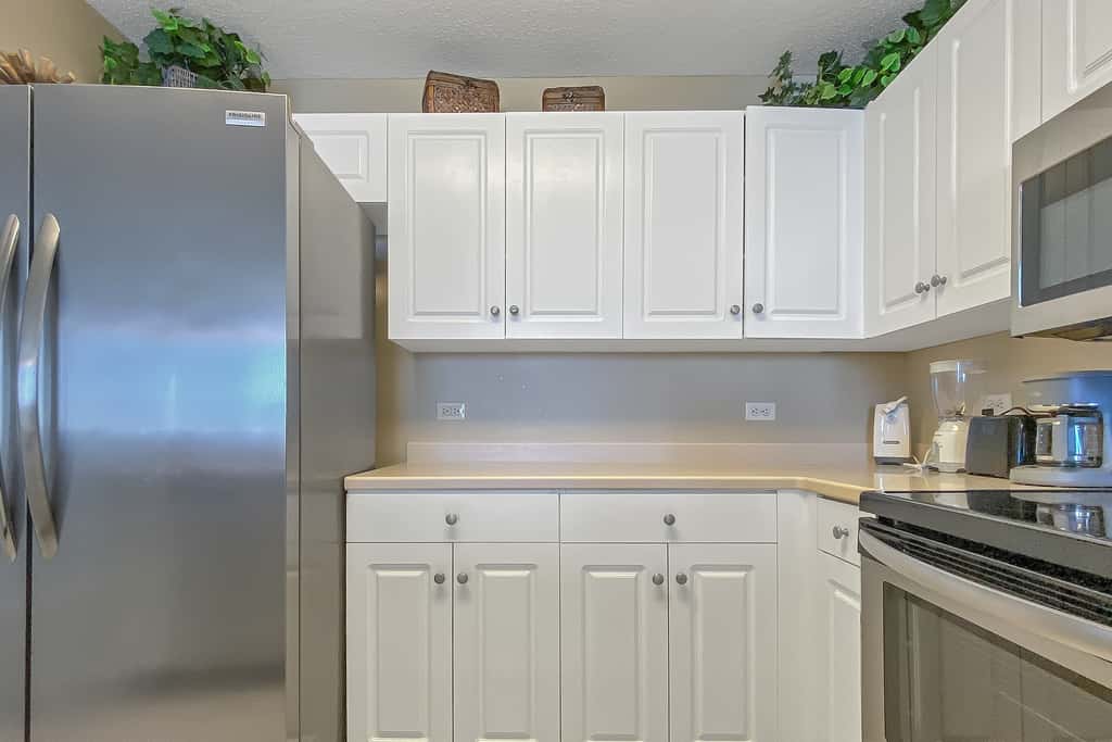 Comfortable unit, Breathtaking views, Quick walk to dining