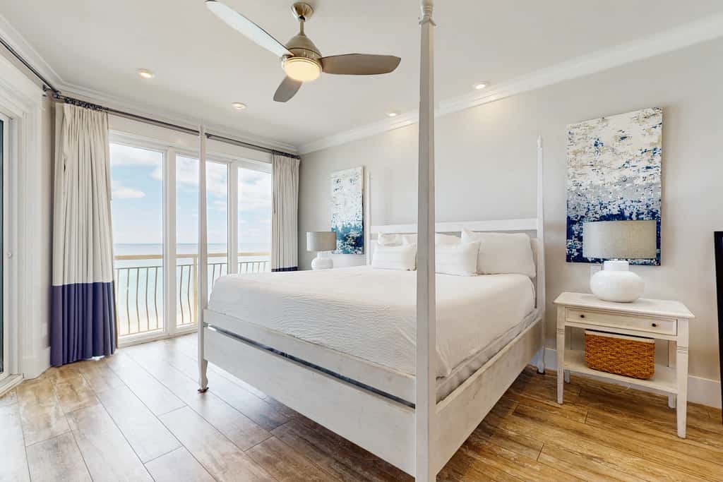 Oceanfront condo with balcony, lagoon pool, hot tub, & pickleball