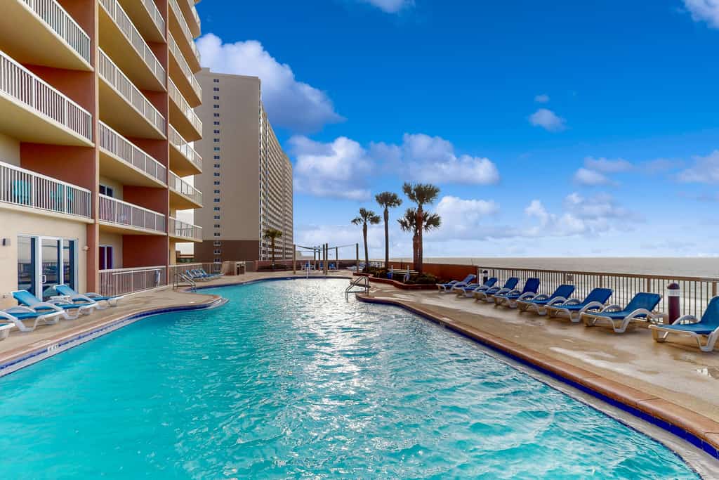 Sunrise Beach 704 - Beachfront Condo