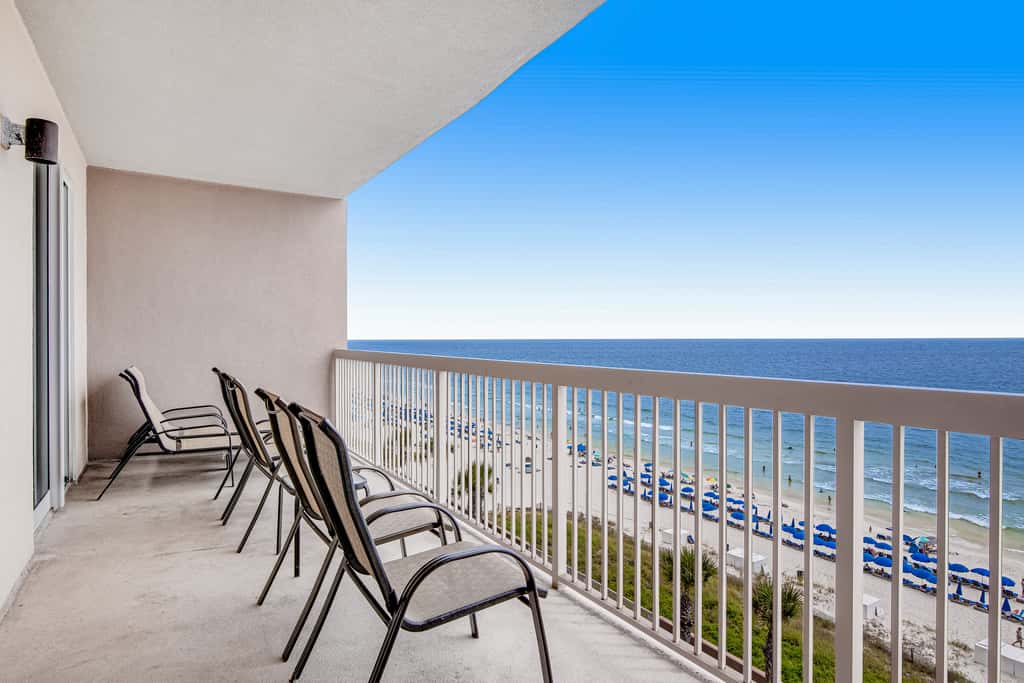 Inviting ninth-floor condo with upscale decor, Gulf-front views & pools