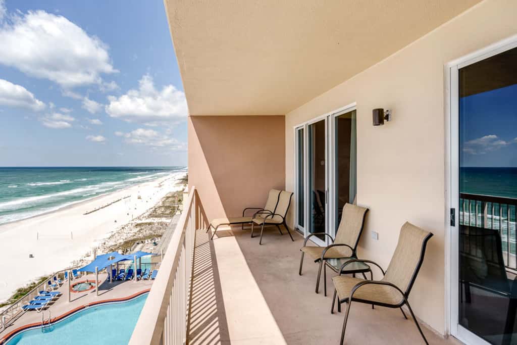 Inviting ninth-floor condo with upscale decor, Gulf-front views & pools