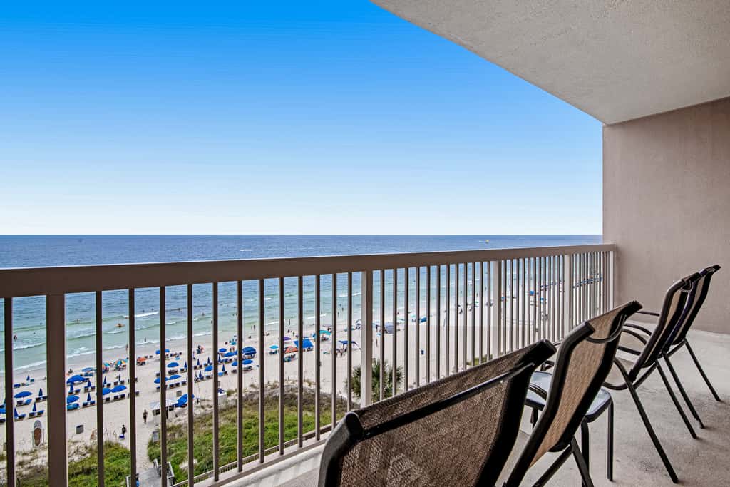 Inviting ninth-floor condo with upscale decor, Gulf-front views & pools