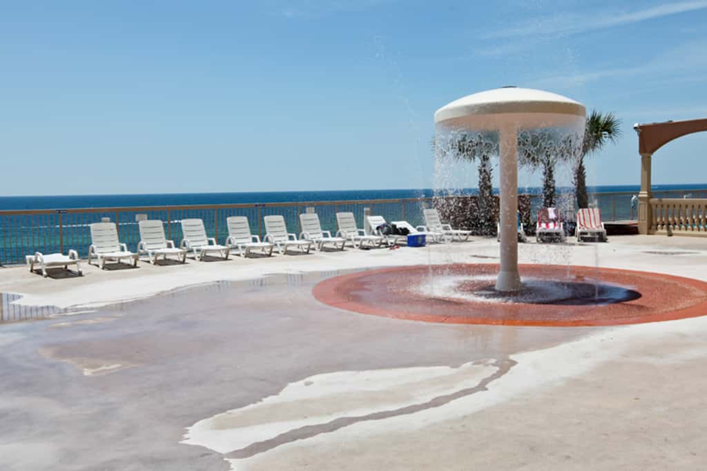 Inviting ninth-floor condo with upscale decor, Gulf-front views & pools