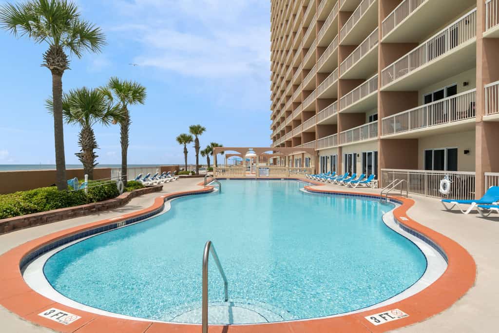 Sunrise Beach 1711 - Beachfront Condo