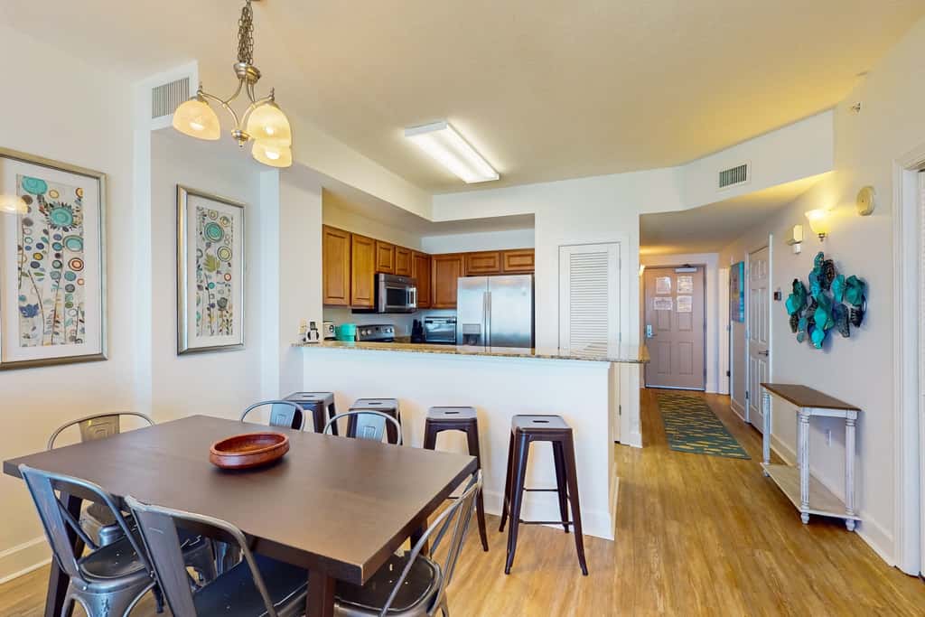 Newly Updated, 9th Floor Gulf-front Condo, Beach Chair Service Included