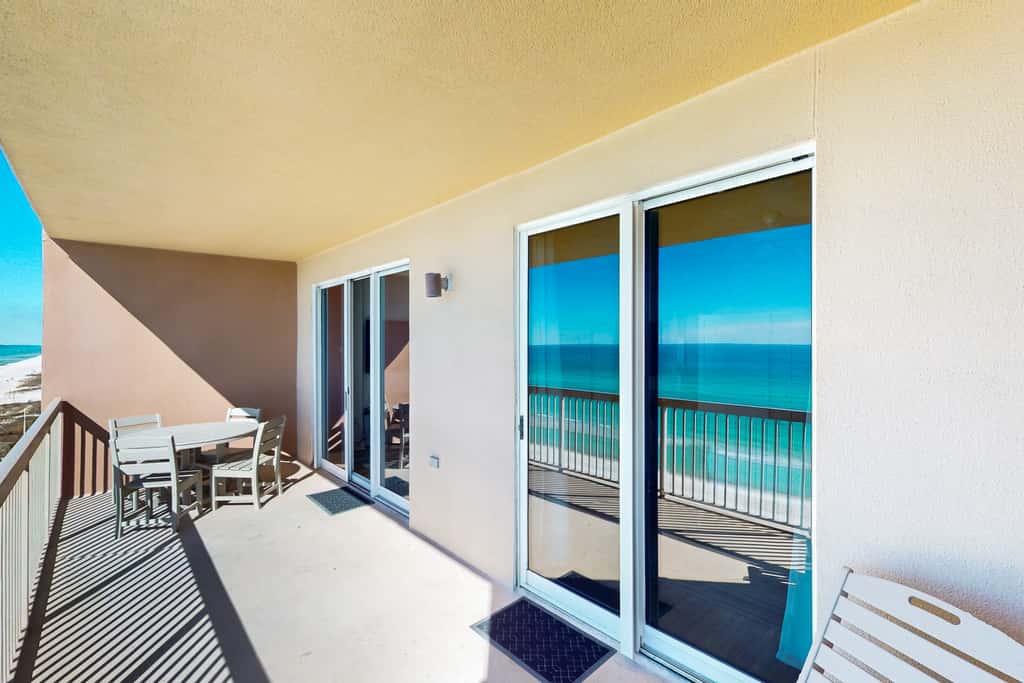 Newly Updated, 9th Floor Gulf-front Condo, Beach Chair Service Included