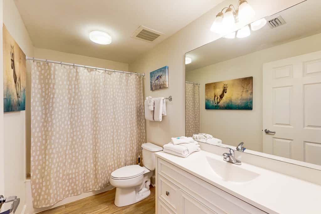 Newly Updated, 9th Floor Gulf-front Condo, Beach Chair Service Included