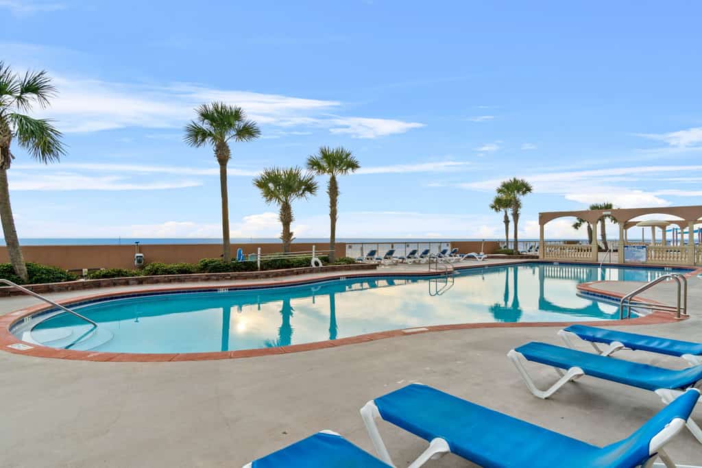 Sunrise Beach 1608 - Beachfront Condo
