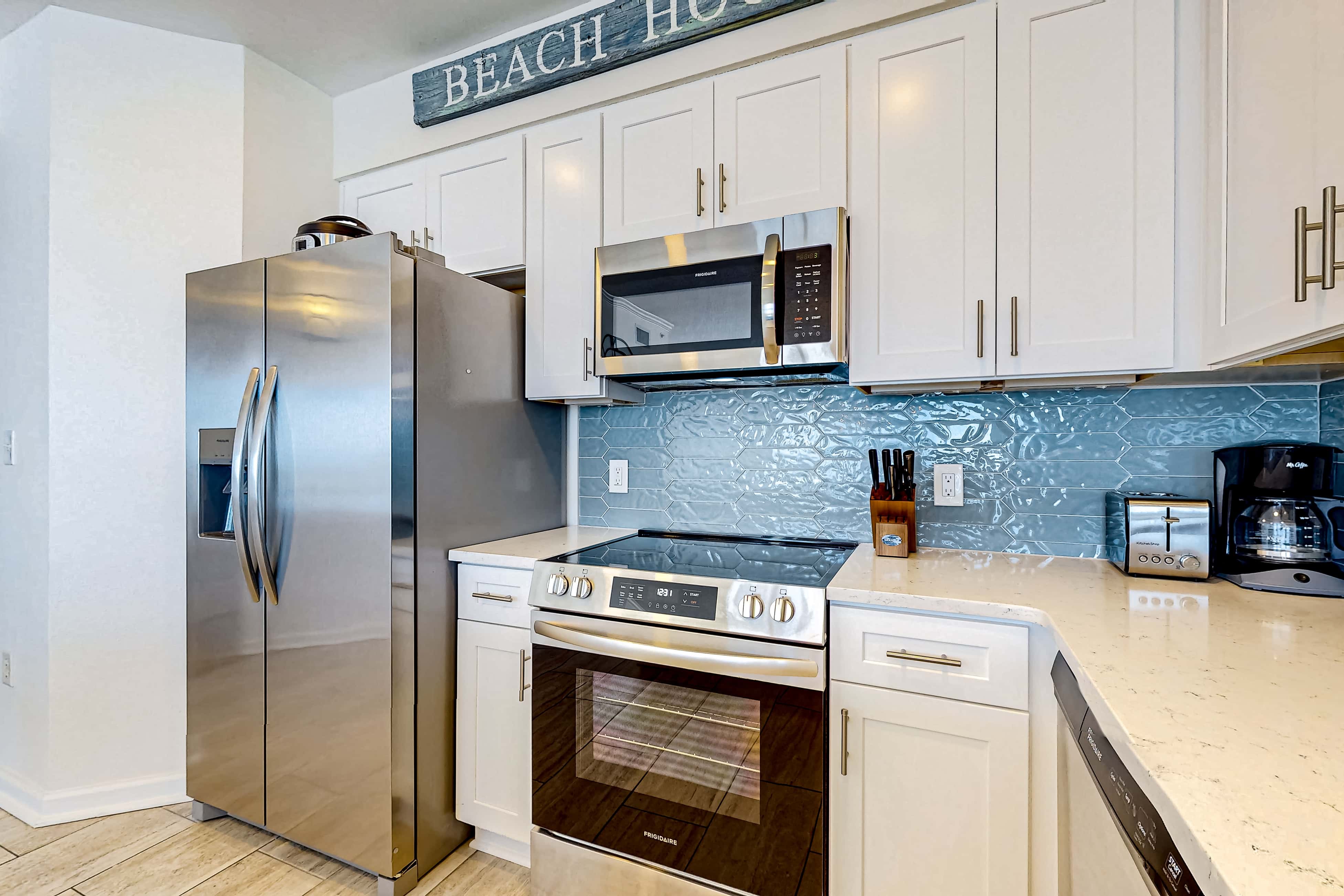 Gulf-front 3-bedroom condo with balconies off each bedroom & pickleball