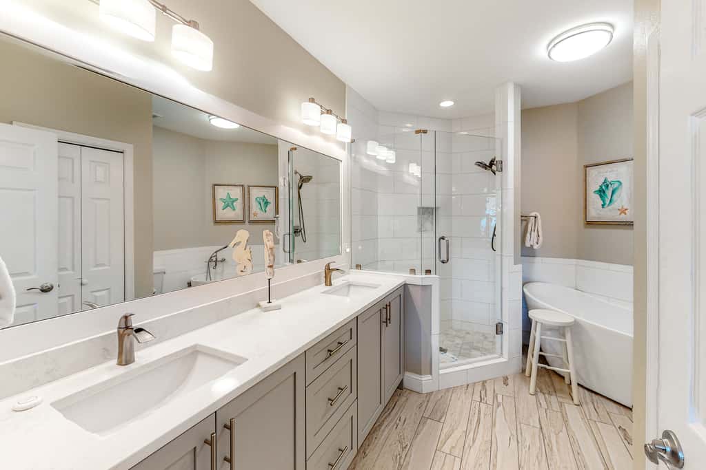 Amazing views at this renovated 4rth-floor condo with lagoon pool & pickleball