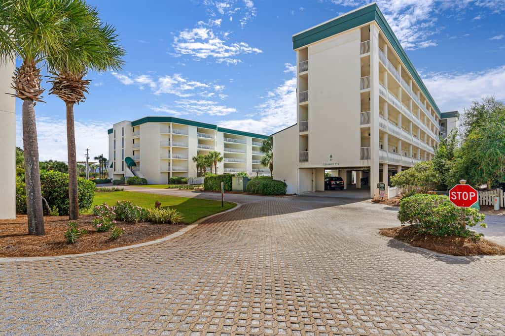Amazing views at this renovated 4rth-floor condo with lagoon pool & pickleball