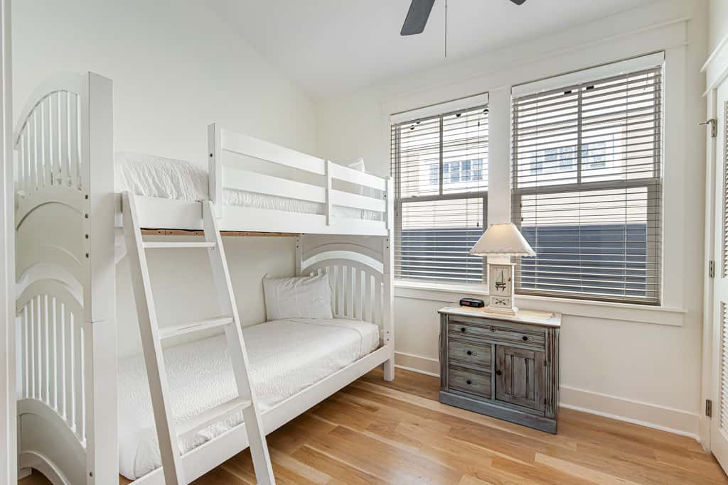 Gorgeous coastal home with shared pool - walk to beach, dining & shopping