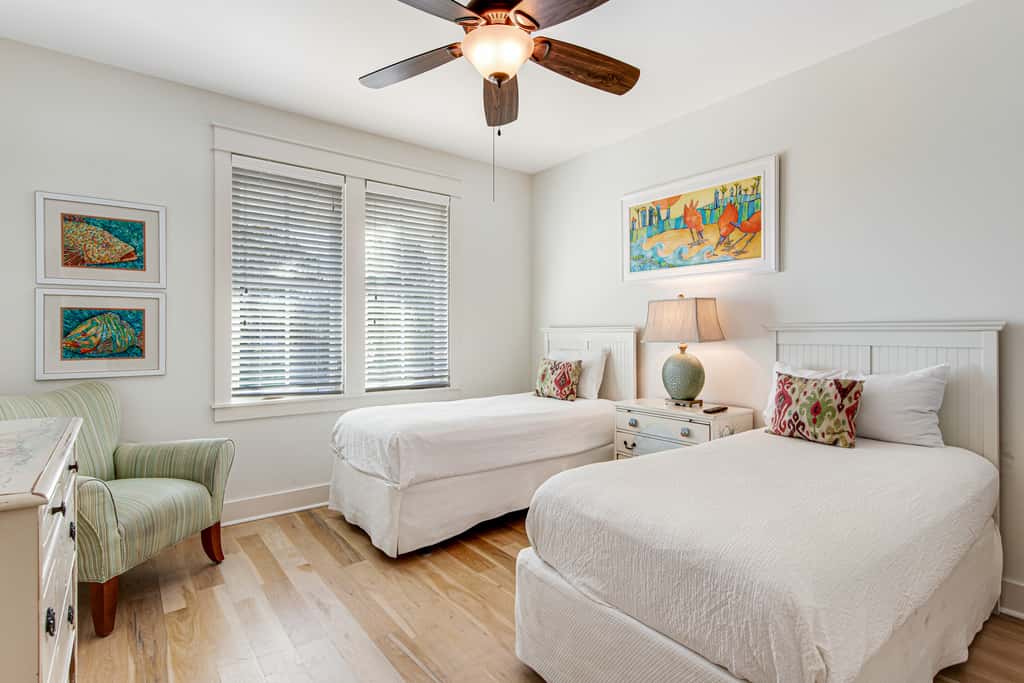 Gorgeous coastal home with shared pool - walk to beach, dining & shopping