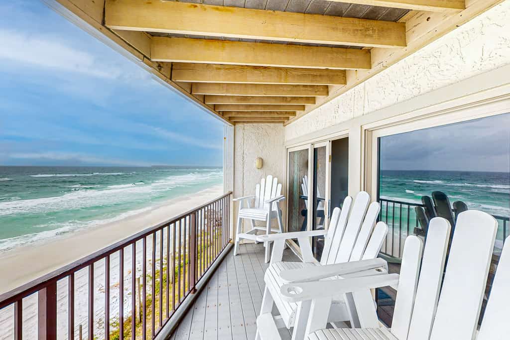 Gorgeous Blue Mountain Beach Condo with views of the Gulf