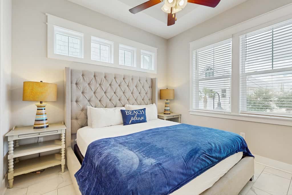 Luxury Prominence Gulf Escape with pool - walk to dining & shops