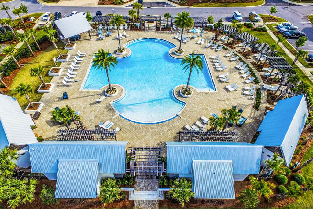 Luxury Prominence Gulf Escape with pool - walk to dining & shops