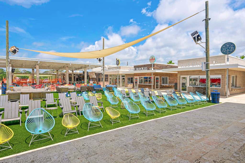 Luxury Prominence Gulf Escape with pool - walk to dining & shops