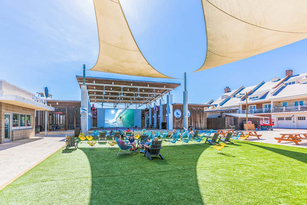 Luxury Prominence Gulf Escape with pool - walk to dining & shops