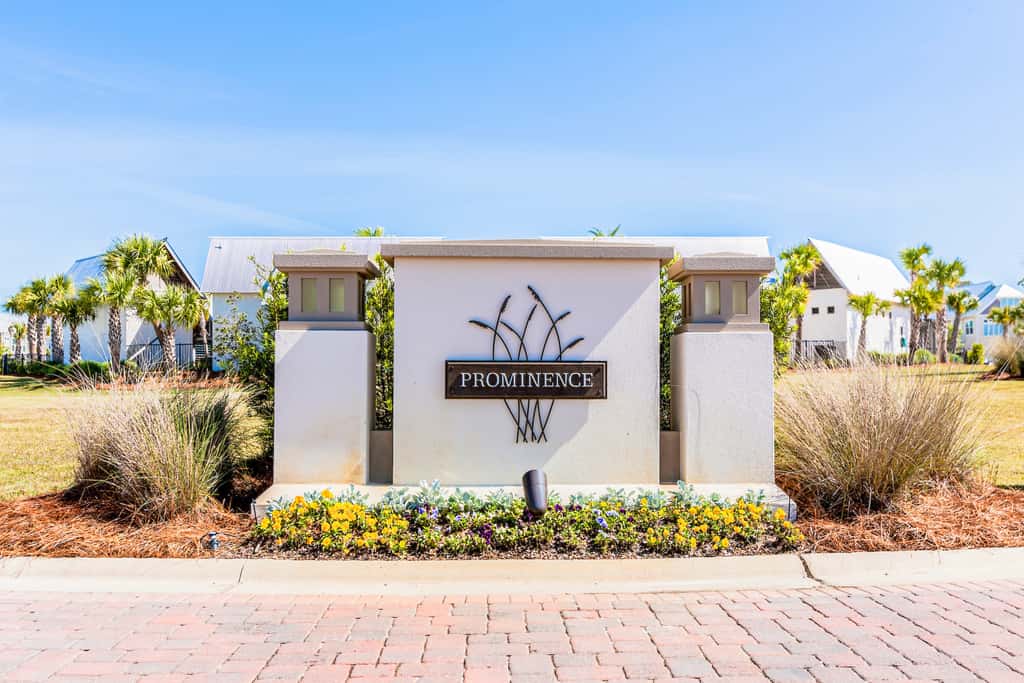 Luxury Prominence Gulf Escape with pool - walk to dining & shops