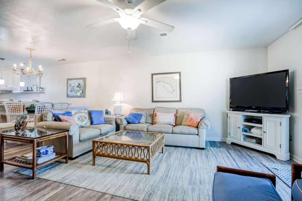 Captain's Quarters