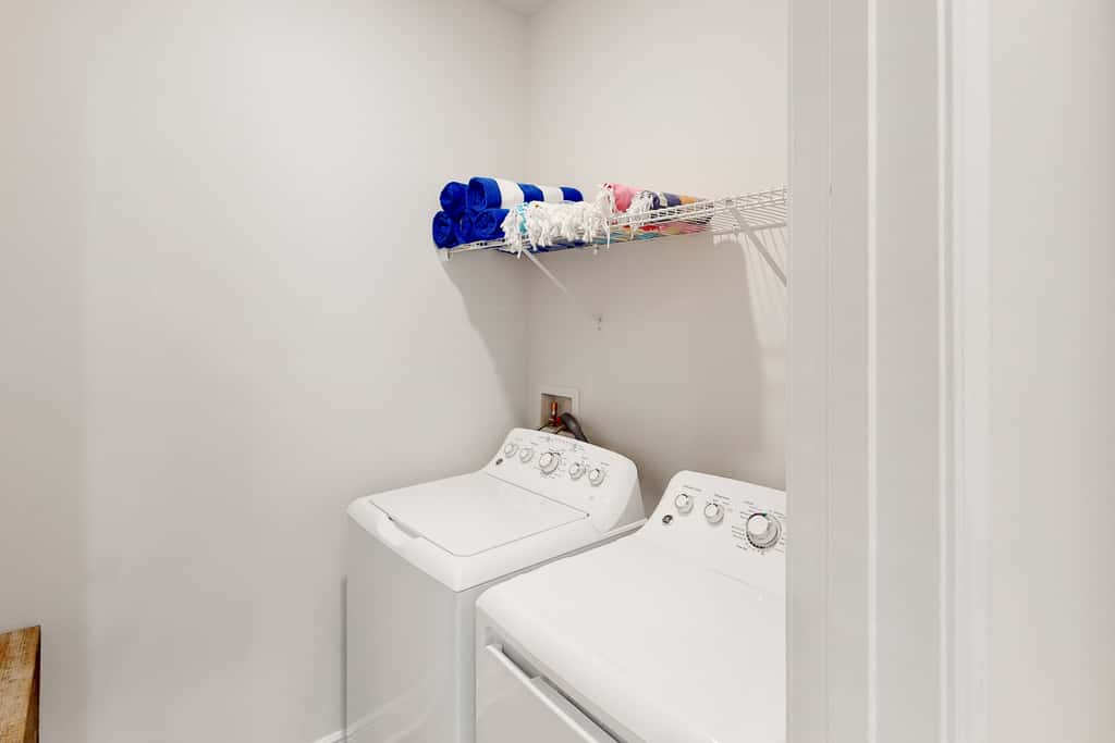 Set Your Sails! Charming house in Port Saint Joe with pool and playground access