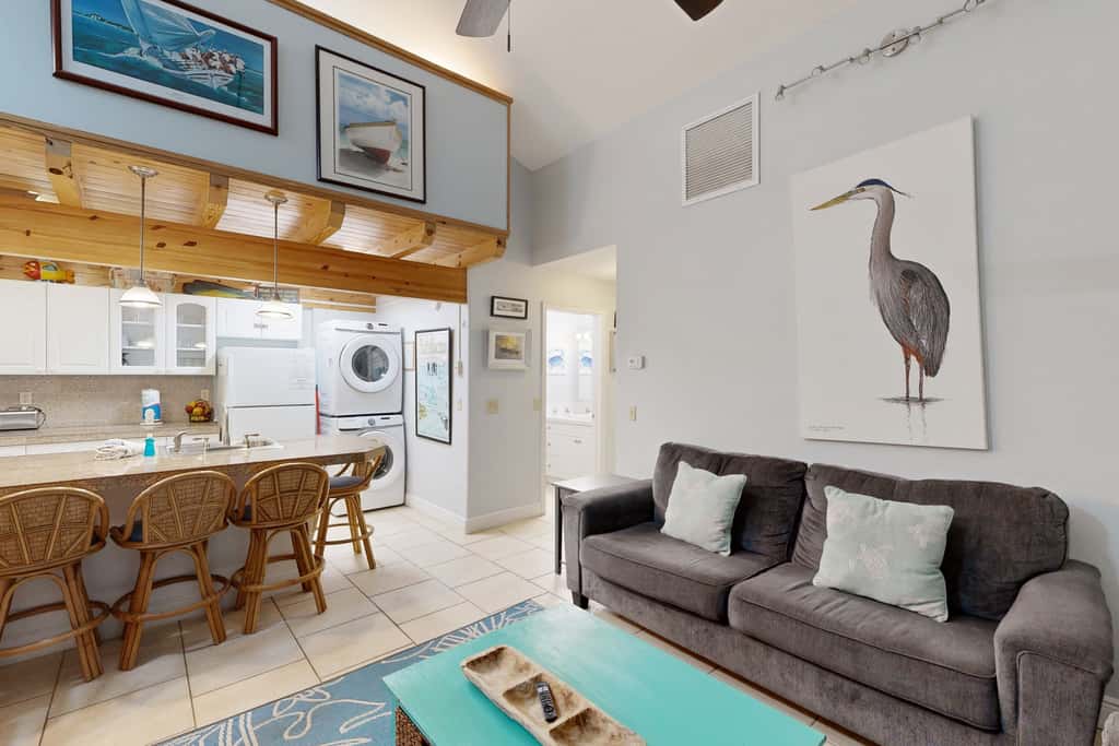 Classic Beach Condo with a Shared Pool, Loft, & Grill - Walk to the Beach