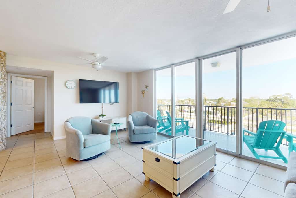 Dune Pointe 403