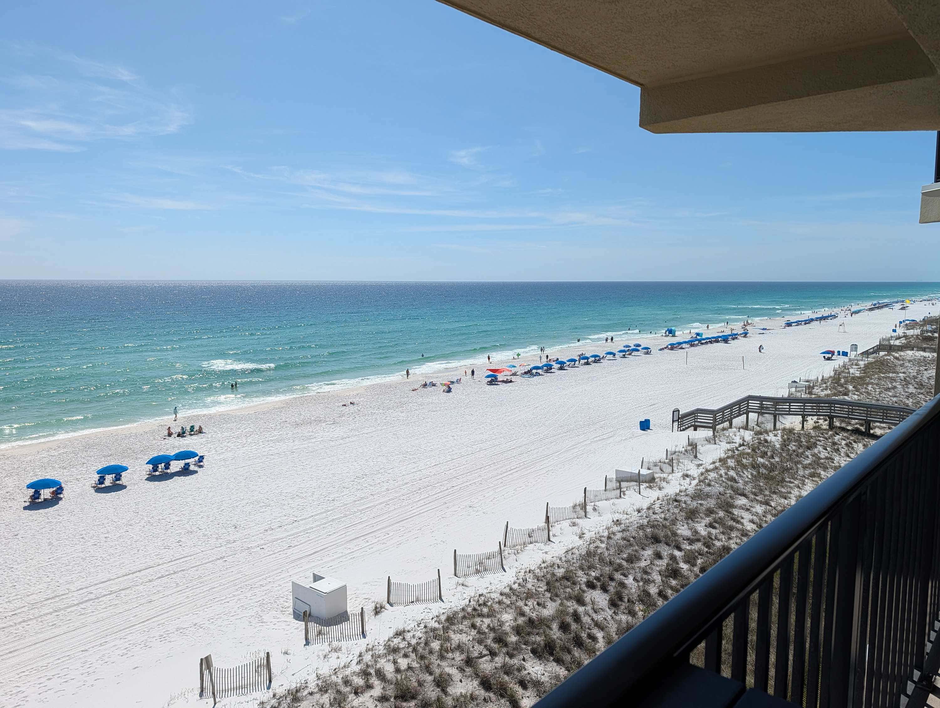 Beautiful Gulf-front Condo with a Community Pool and Seasonal Beach Service