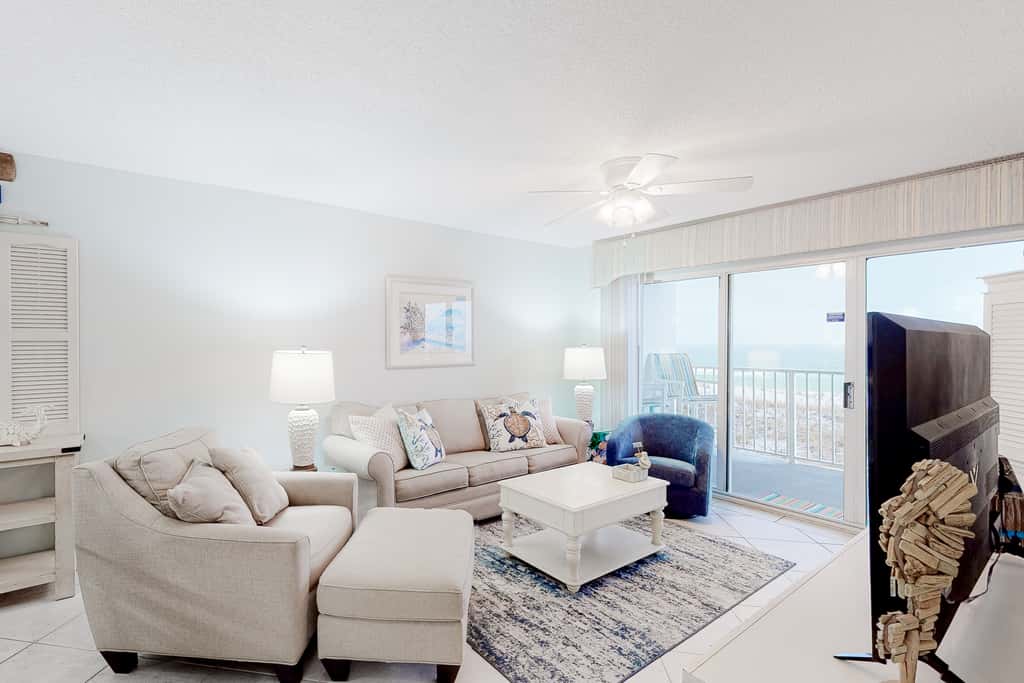 Gulf Dunes 209 - Charming Beachfront Condo, Perfectly Located Near Entertainment