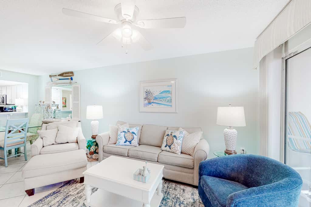 Gulf Dunes 209 - Charming Beachfront Condo, Perfectly Located Near Entertainment