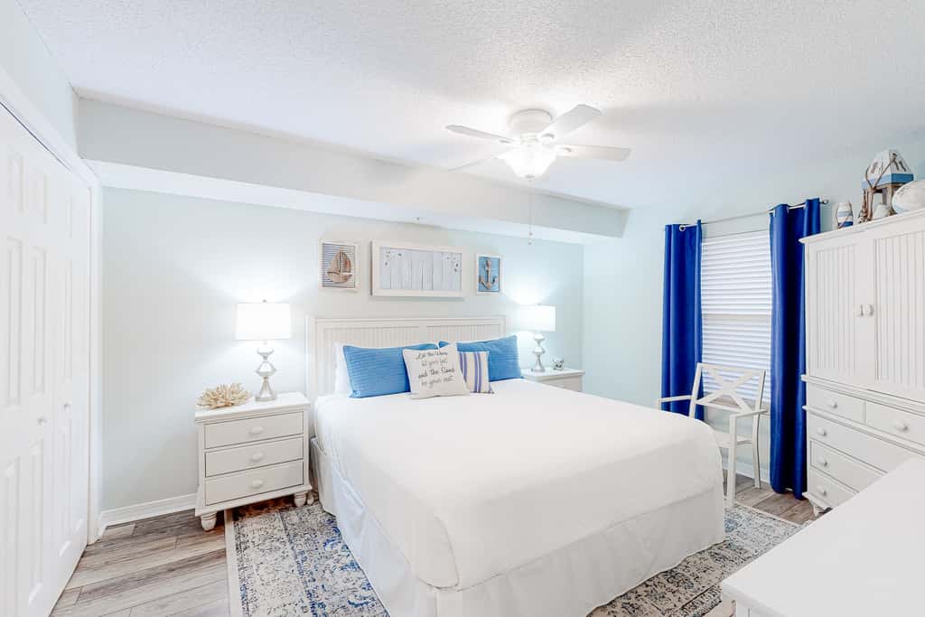 Gulf Dunes 209 - Charming Beachfront Condo, Perfectly Located Near Entertainment