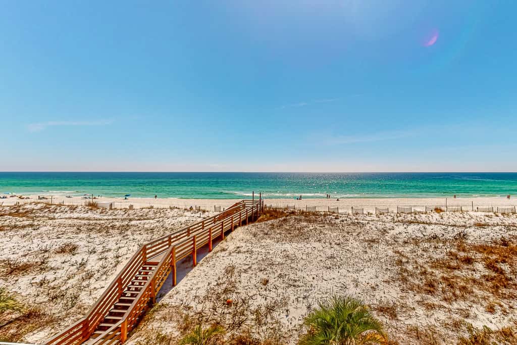 Gulf Dunes 317 - Relaxing oceanfront escape with fitness center, shared pool & views