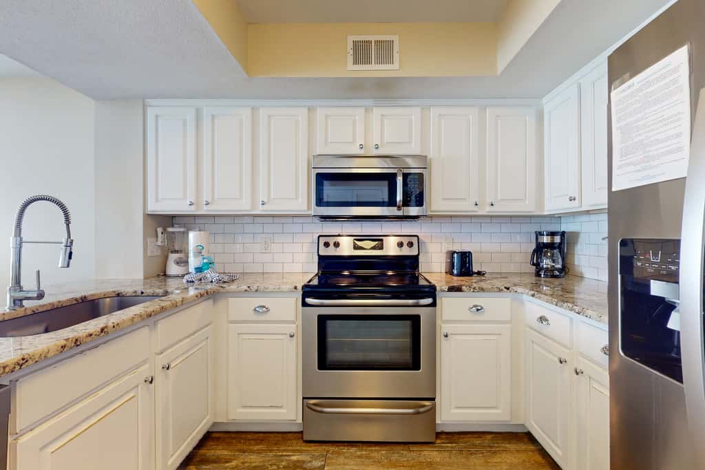 Gulf Dunes 317 - Relaxing oceanfront escape with fitness center, shared pool & views