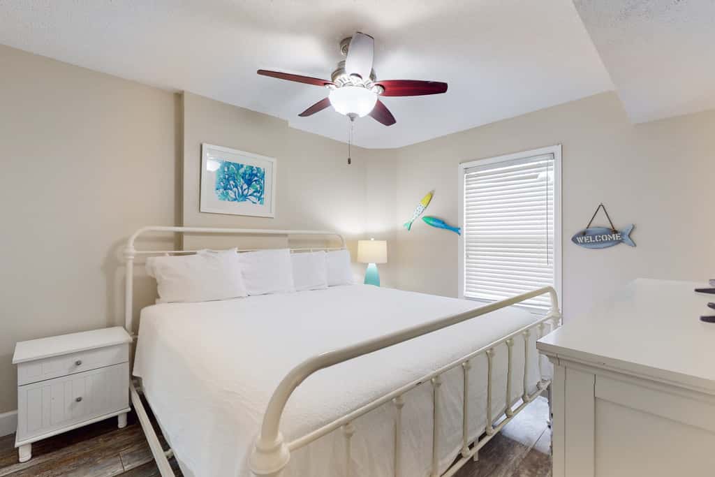 Gulf Dunes 317 - Relaxing oceanfront escape with fitness center, shared pool & views