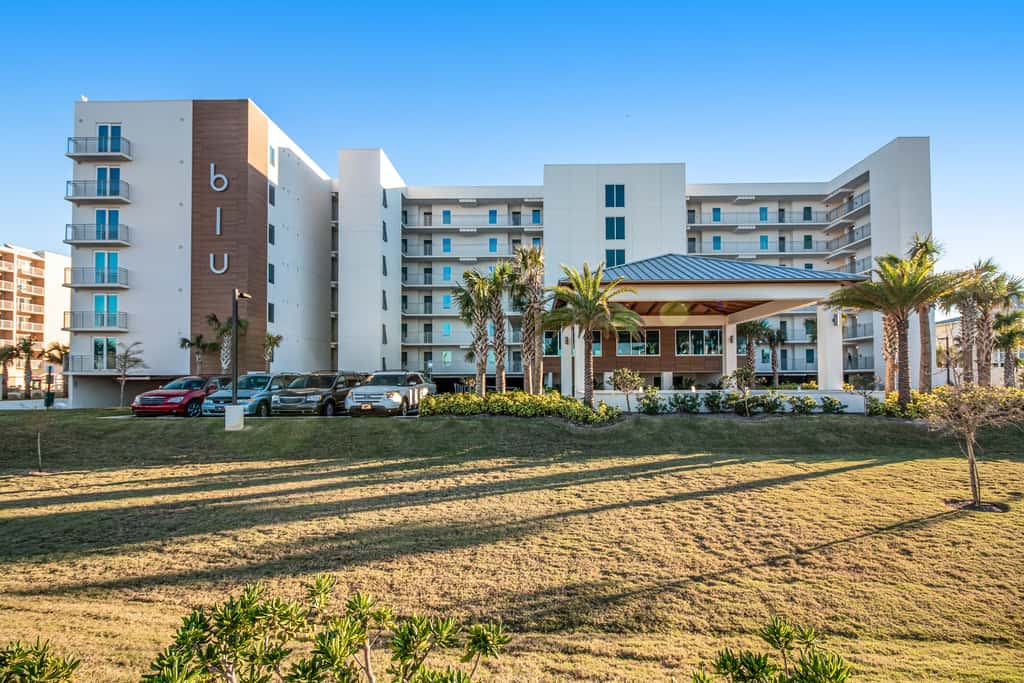 Blu 305 - Gulf-front condo with upgraded features - quick drive to entertainment