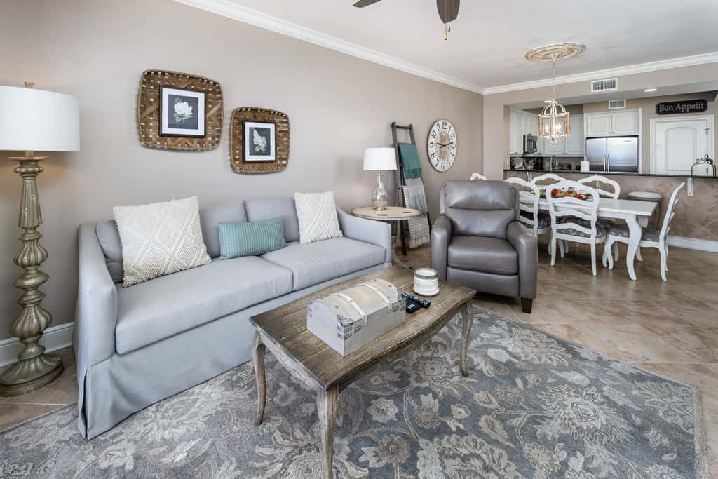 Gulf-view condo with beachfront access, pool, hot tub, gym, AC, & washer&dryer