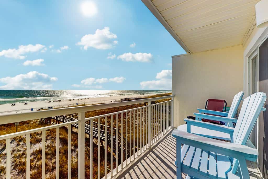 Island Sands 304