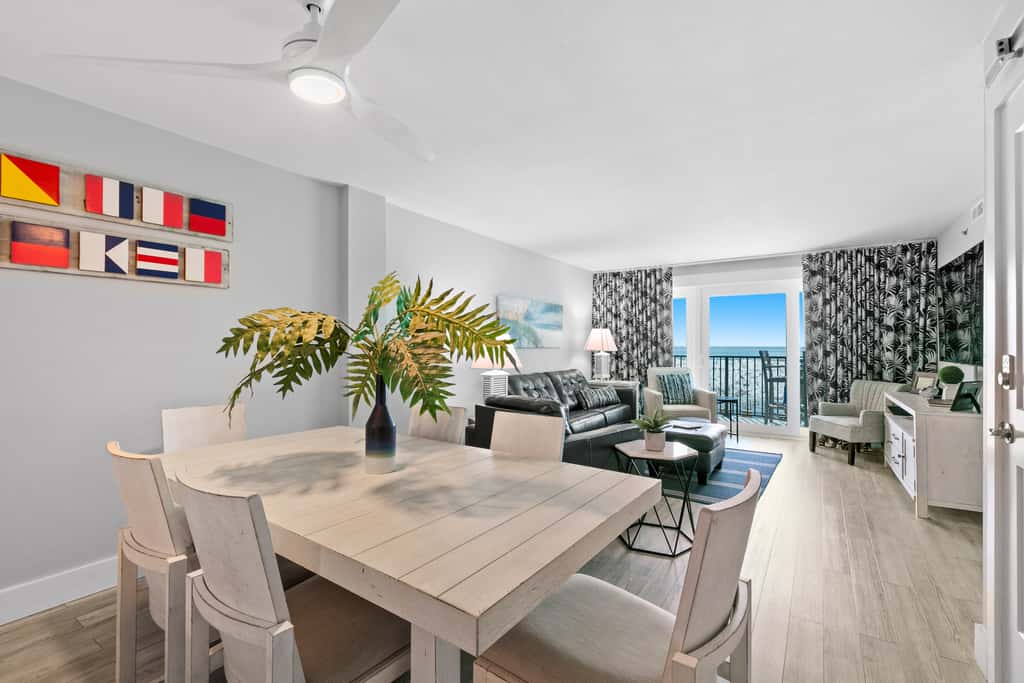 Sunny, beachfront condo with shared pool, free WiFi, & Gulf views