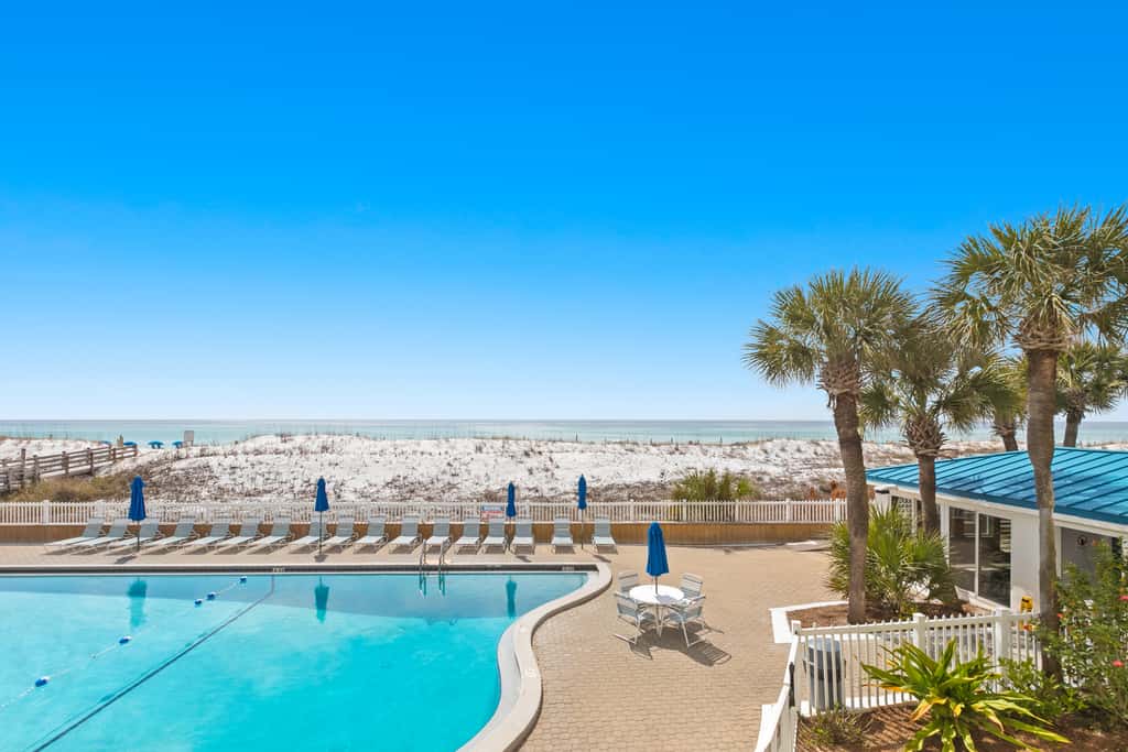 Sunny, beachfront condo with shared pool, free WiFi, & Gulf views