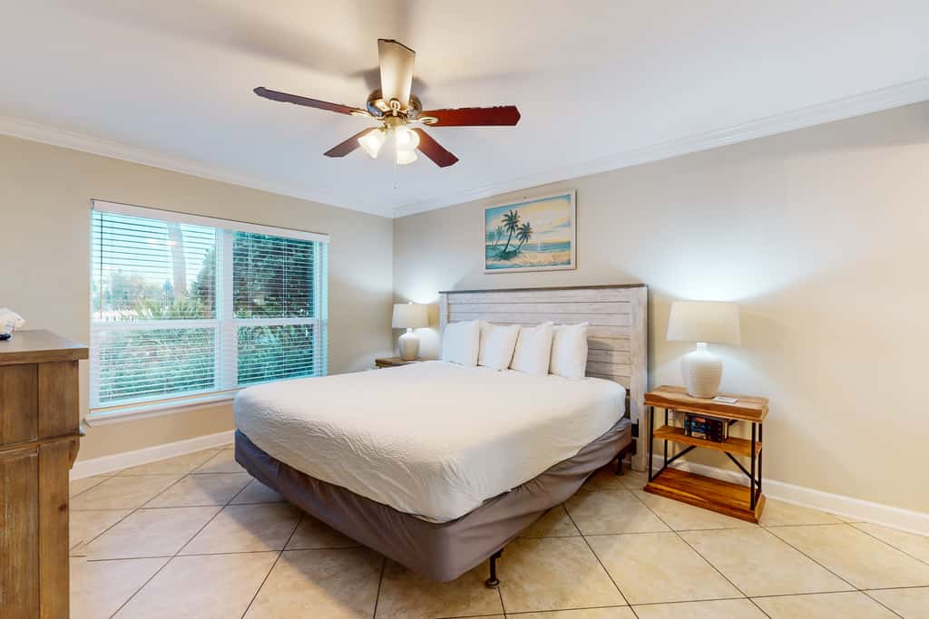 Amazing Gulf-Front View On Okaloosa Island, On-Site Pool, Walk-In Shower