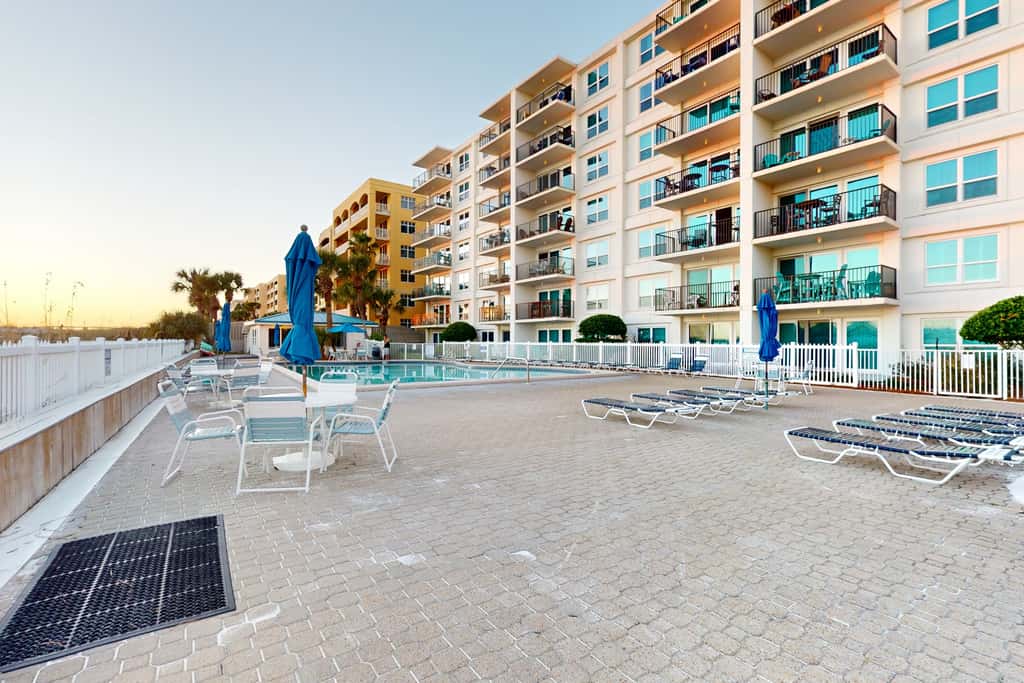 Amazing Gulf-Front View On Okaloosa Island, On-Site Pool, Walk-In Shower