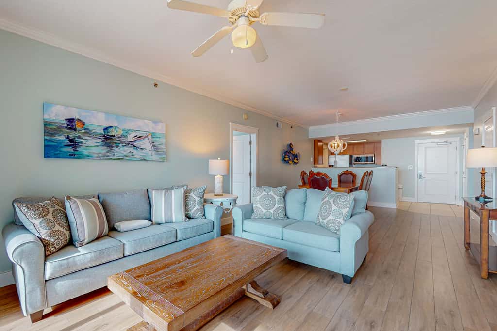 Beautiful beachfront home with balcony, shared pool and beach access