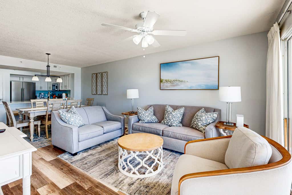 Gulf Dunes 313 - Gulf-front condo with outdoor pool & tennis - short drive to entertainment